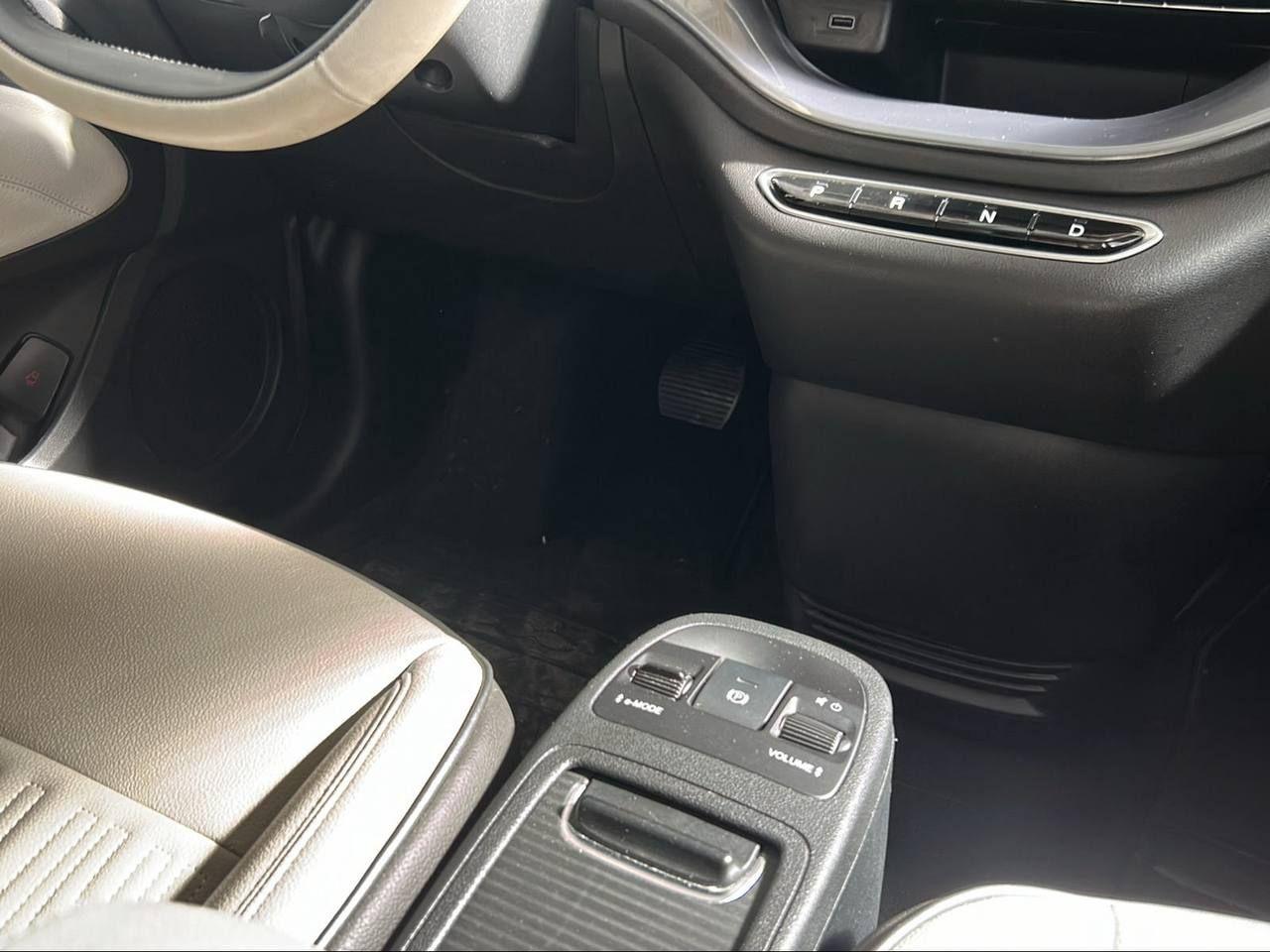 FIAT 500C Cabrio 42 kWh La Prima 320 Km autonomia - 25