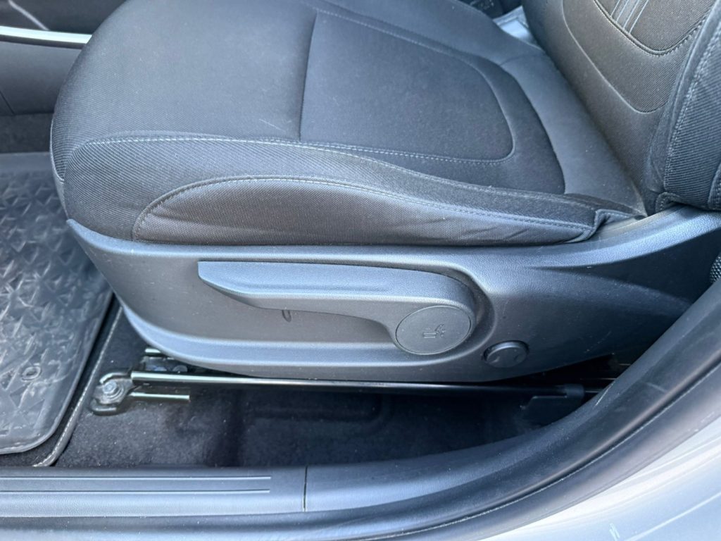 HYUNDAI Tucson 1.6 HEV aut. XLine - 22