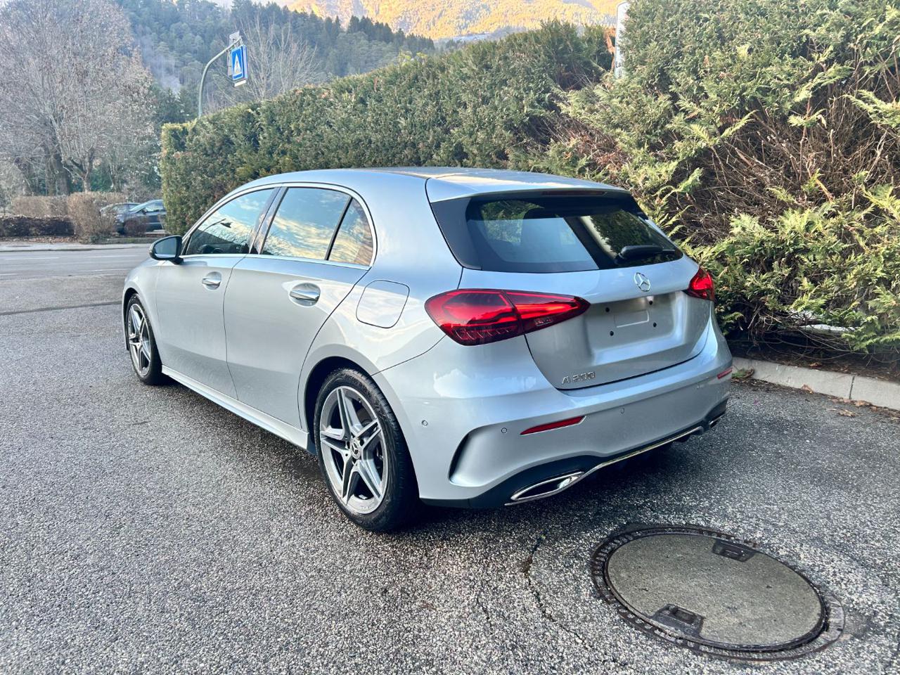 MERCEDES-BENZ A 200 Automatic AMG Line Advanced Plus - 4