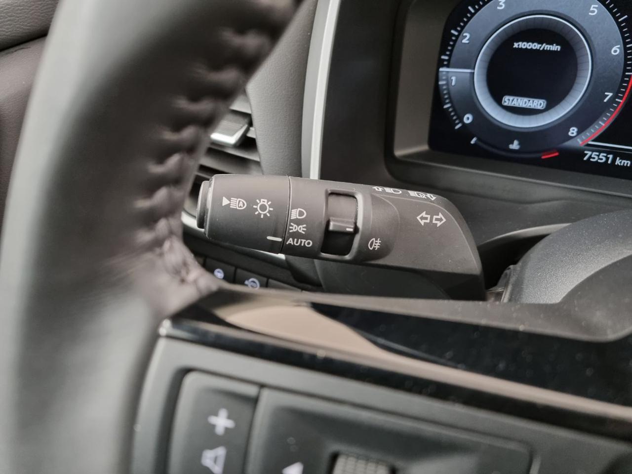 NISSAN Qashqai MHEV 140 CV N-CONNECTA - 27