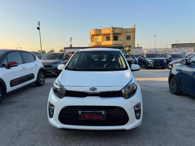 KIA Picanto Bianco pastello