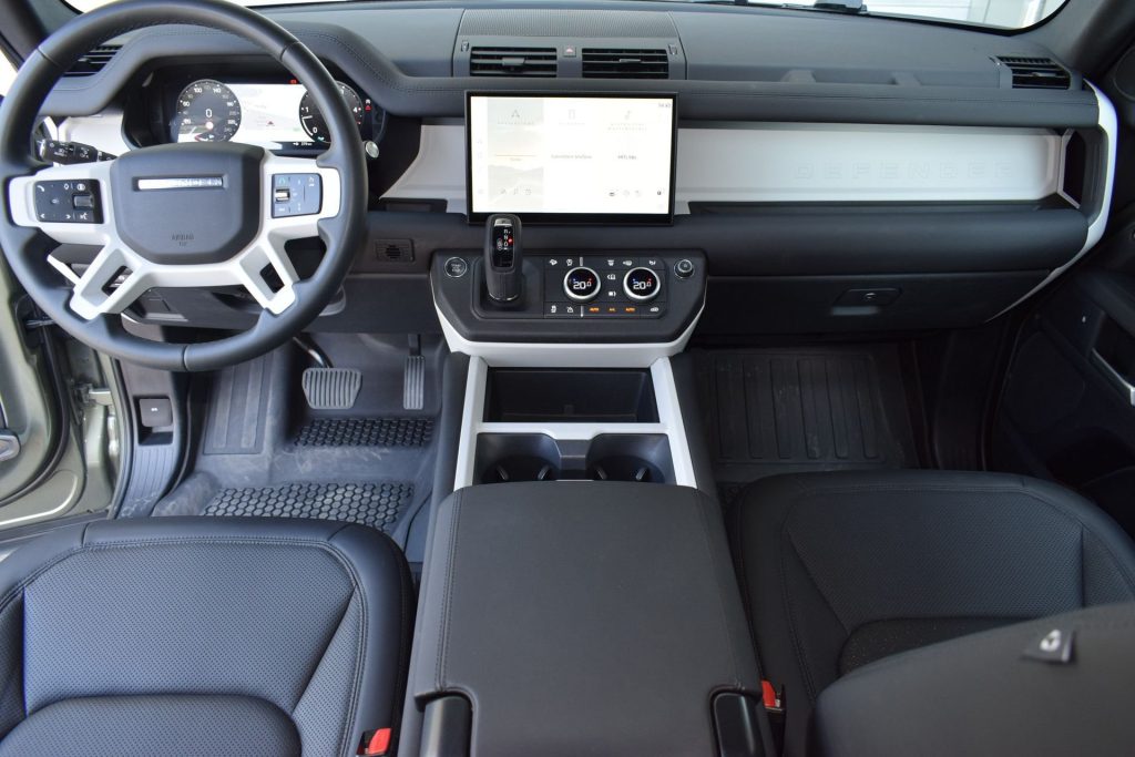 LAND ROVER Defender Defender 90 3.0D I6 200 CV AWD Auto S - 9