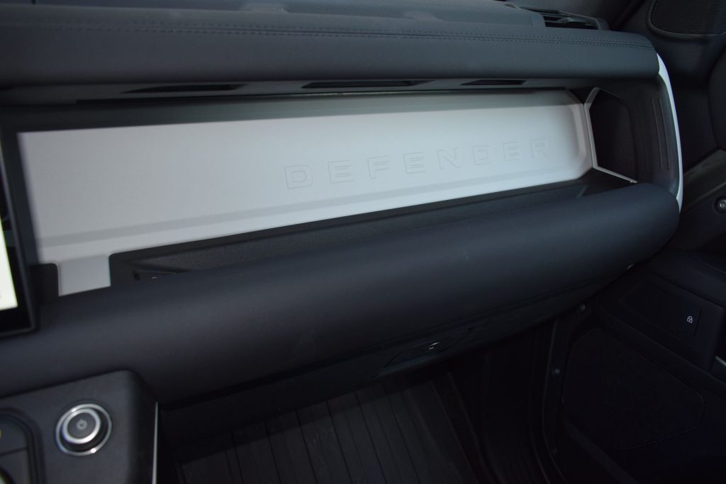 LAND ROVER Defender Defender 90 3.0D I6 200 CV AWD Auto S - 14