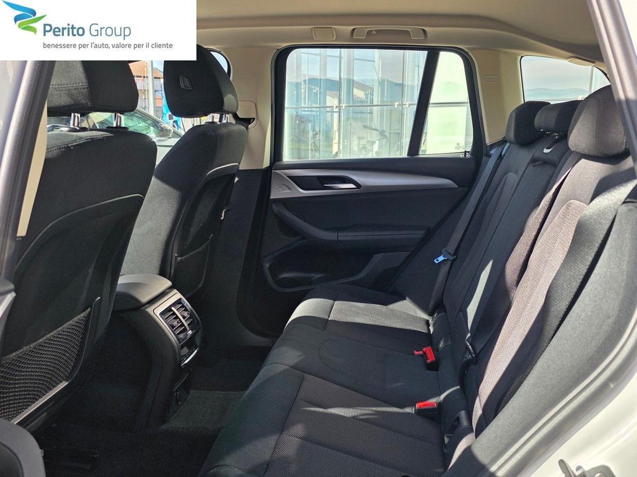 BMW X3 xDrive20d Business Advantage - 8