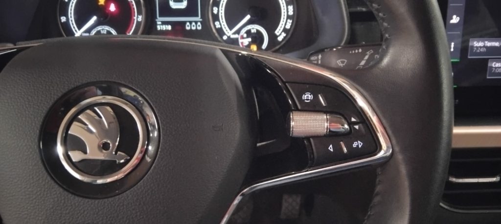 SKODA Kamiq 1.0 G-Tec Style LED - 17