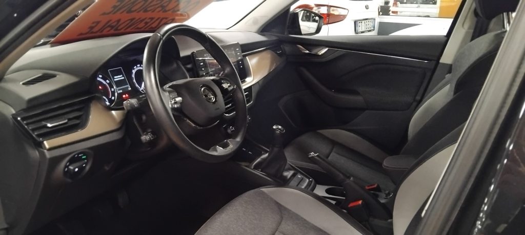 SKODA Kamiq 1.0 G-Tec Style LED - 30