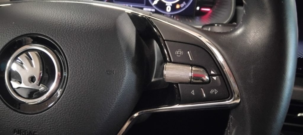 SKODA Kamiq 1.0 TSI 110 CV DSG Style - 20