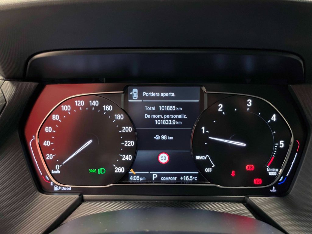 BMW 118 D M-SPORT AUTO - IVA DEDUCIBILE - 18