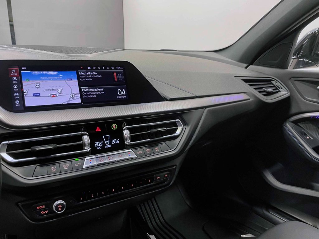 BMW 118 D M-SPORT AUTO - IVA DEDUCIBILE - 19