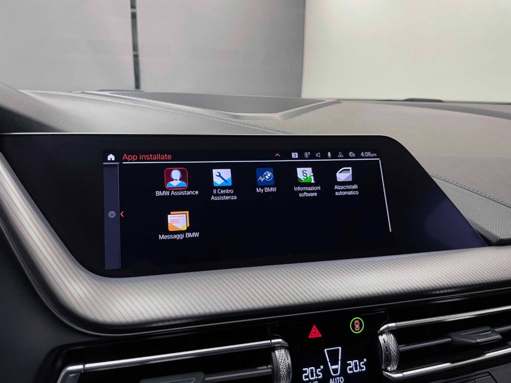 BMW 118 D M-SPORT AUTO - IVA DEDUCIBILE - 25