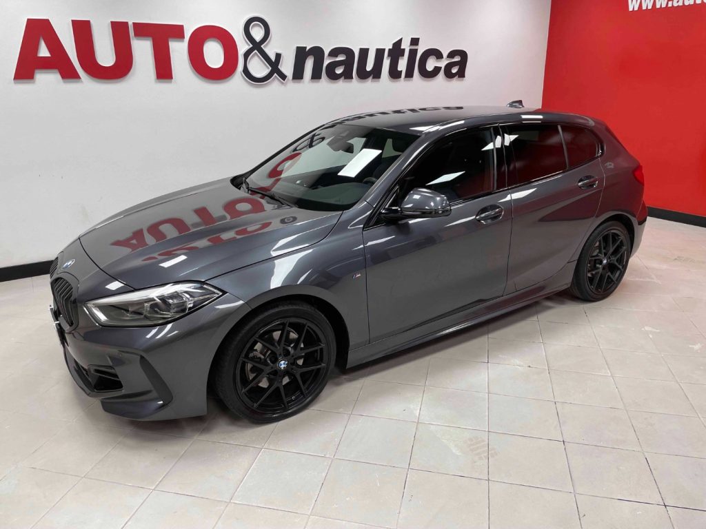 BMW 118 D M-SPORT AUTO - IVA DEDUCIBILE - 32