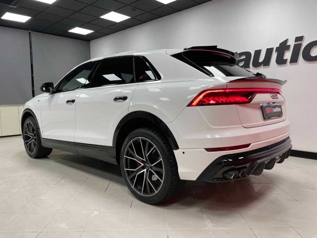 AUDI Q8 50 3.0 TDI MHEV S-LINE QUATTRO TIPTRONIC - 8