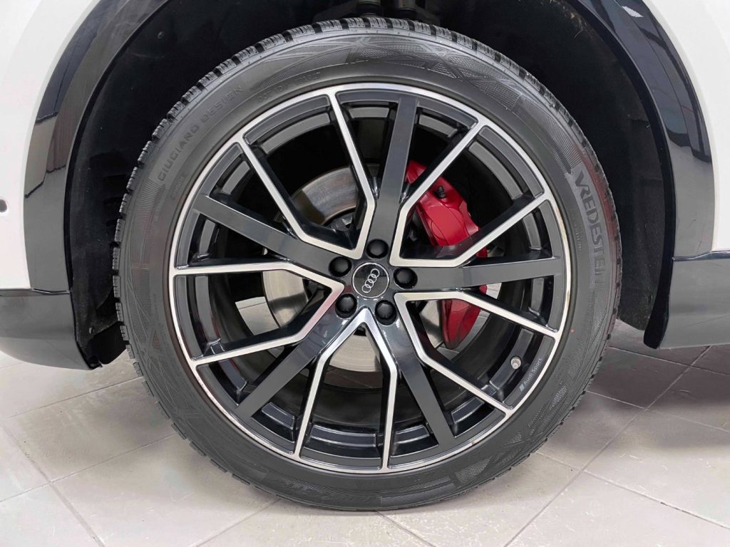 AUDI Q8 50 3.0 TDI MHEV S-LINE QUATTRO TIPTRONIC - 18