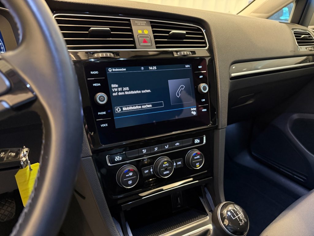 VOLKSWAGEN Golf 1.4 TSI Executive ACC Navi DAB+ Bluetooth - 15