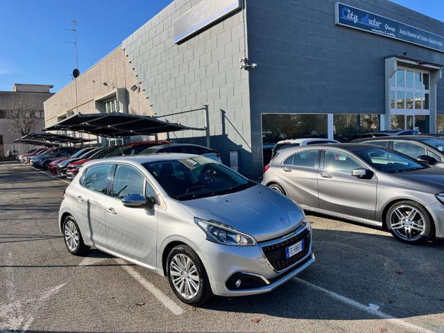 PEUGEOT 208 Argento metallizzato