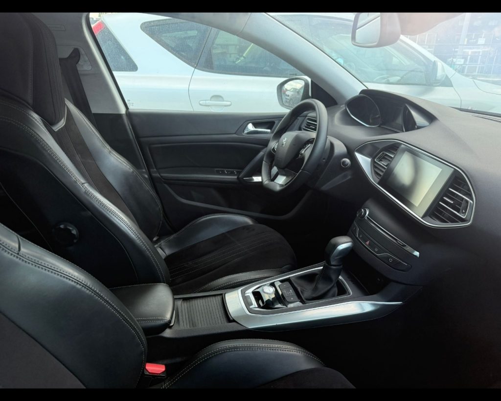 PEUGEOT 308 BlueHDi 150 S&S EAT6 Allure - 3