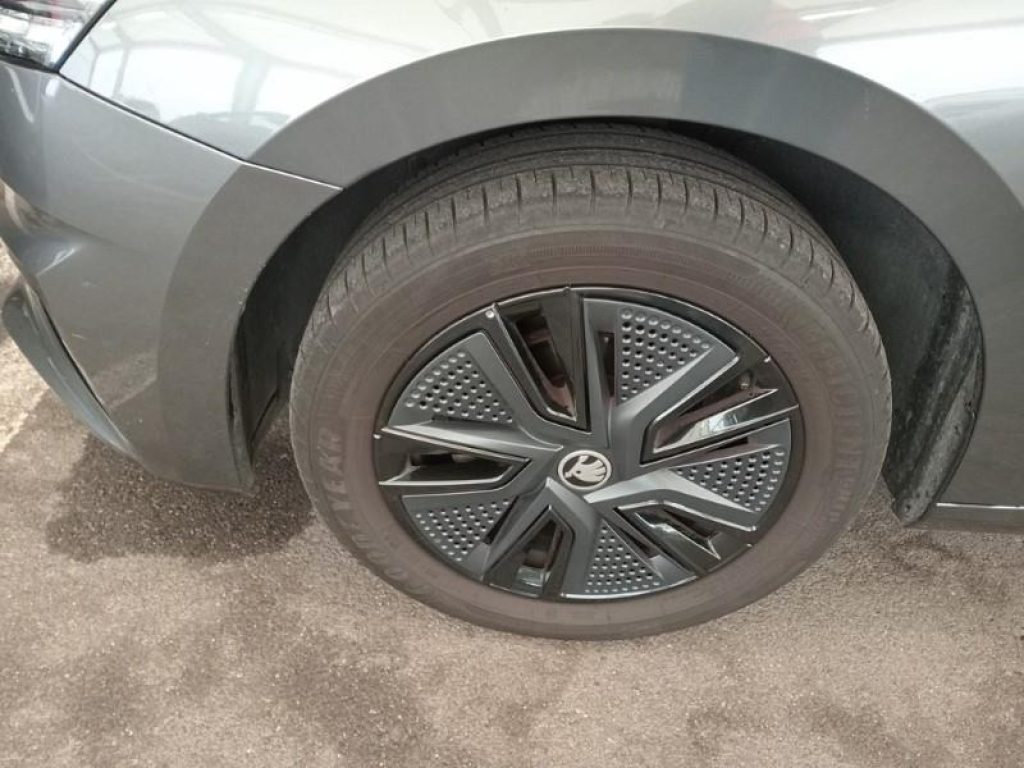 SKODA Fabia 1.0 TSI 95 CV Style - 16