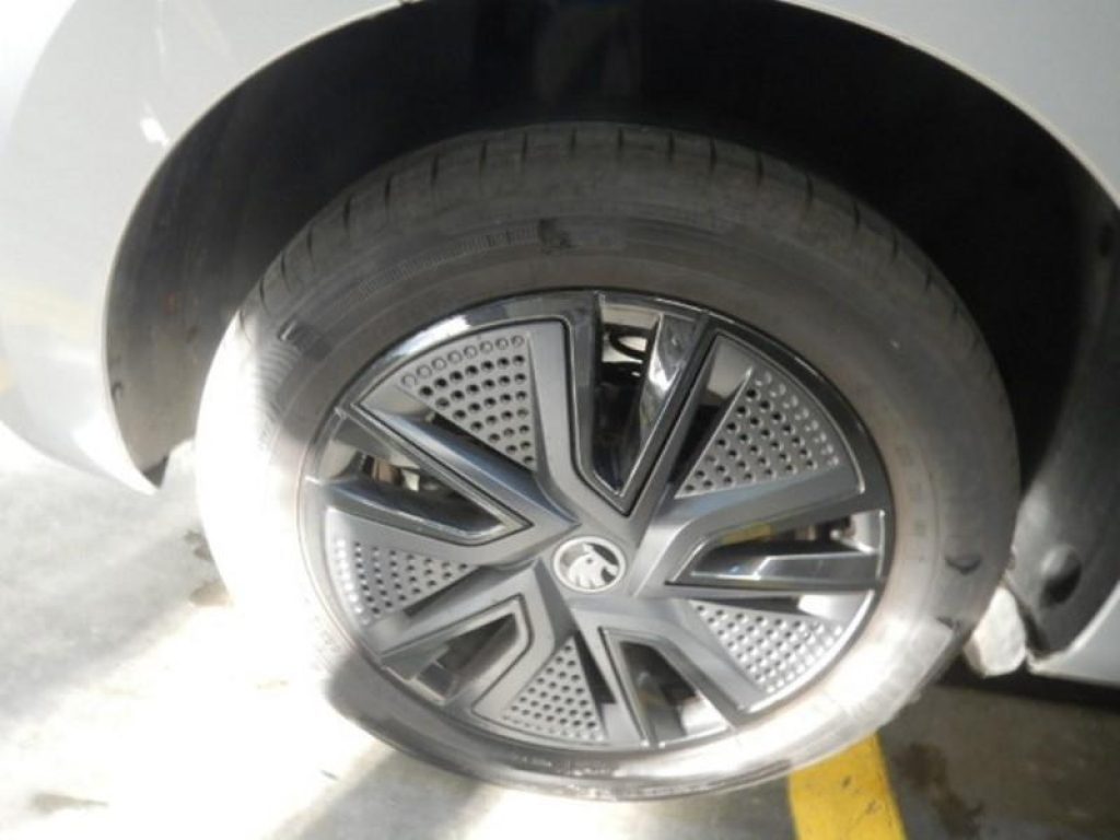 SKODA Fabia 1.0 MPI 80 CV 130 Edition - 13