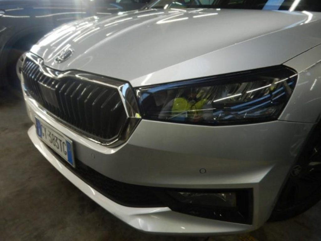 SKODA Fabia 1.0 MPI 80 CV 130 Edition - 4