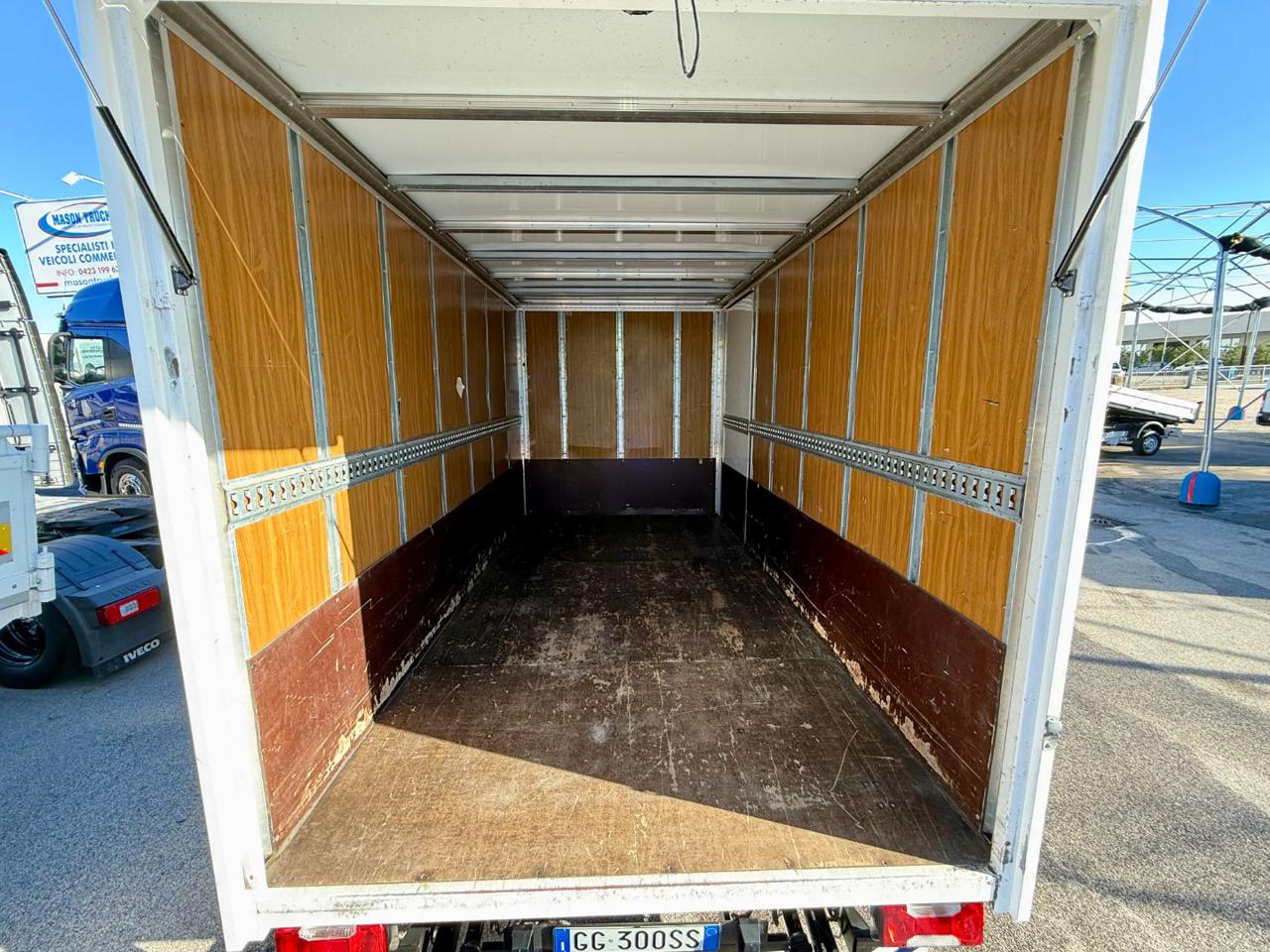 IVECO DAILY  35c140 - 8