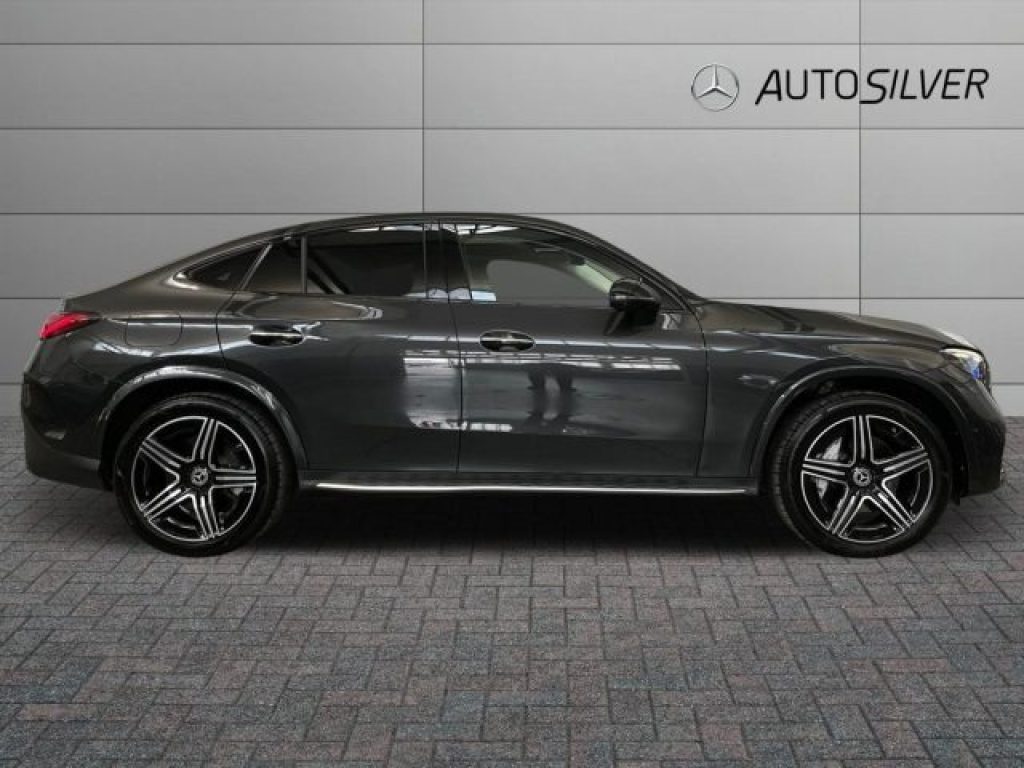 MERCEDES-BENZ GLC 300 de 4Matic Plug-in hybrid Coupé AMG Line Advanced - 5