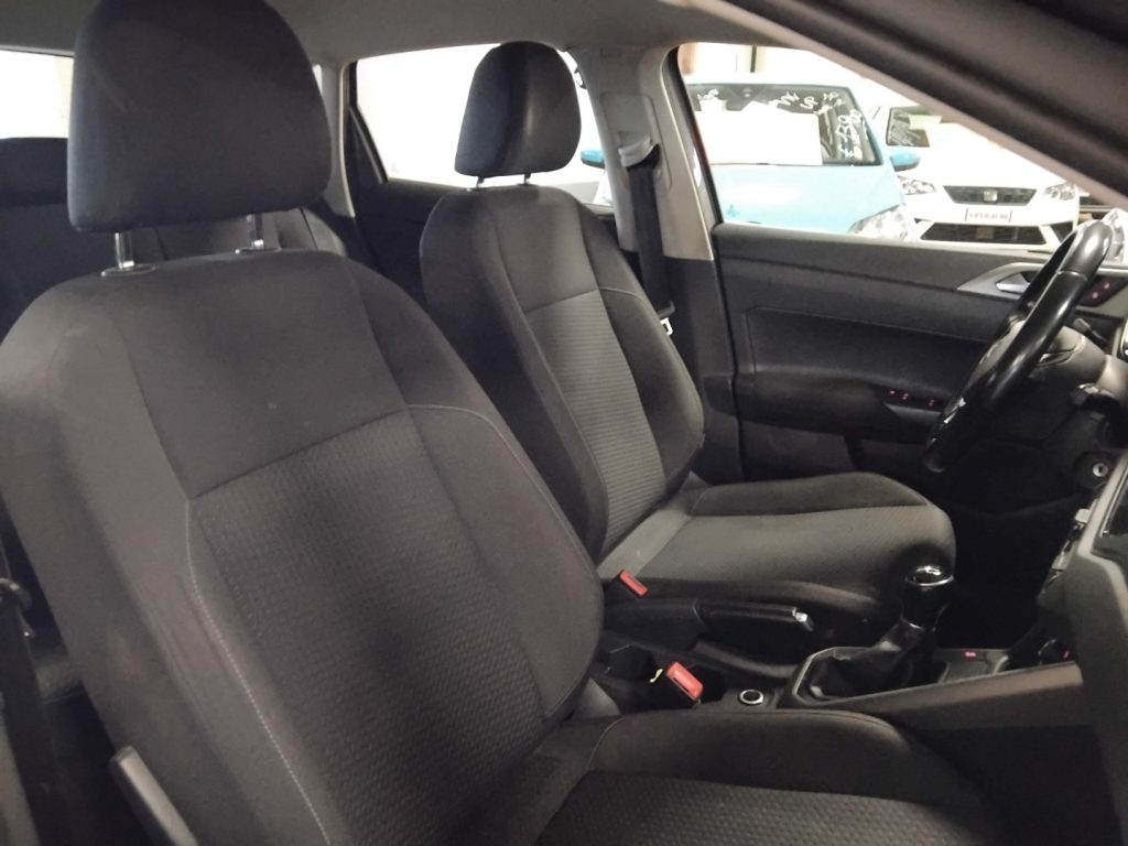 VOLKSWAGEN Polo 1.0 TSI 5p. Comfortline - 14