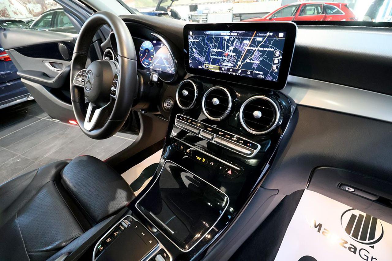 MERCEDES-BENZ GLC 200 d 4Matic Sport - 42