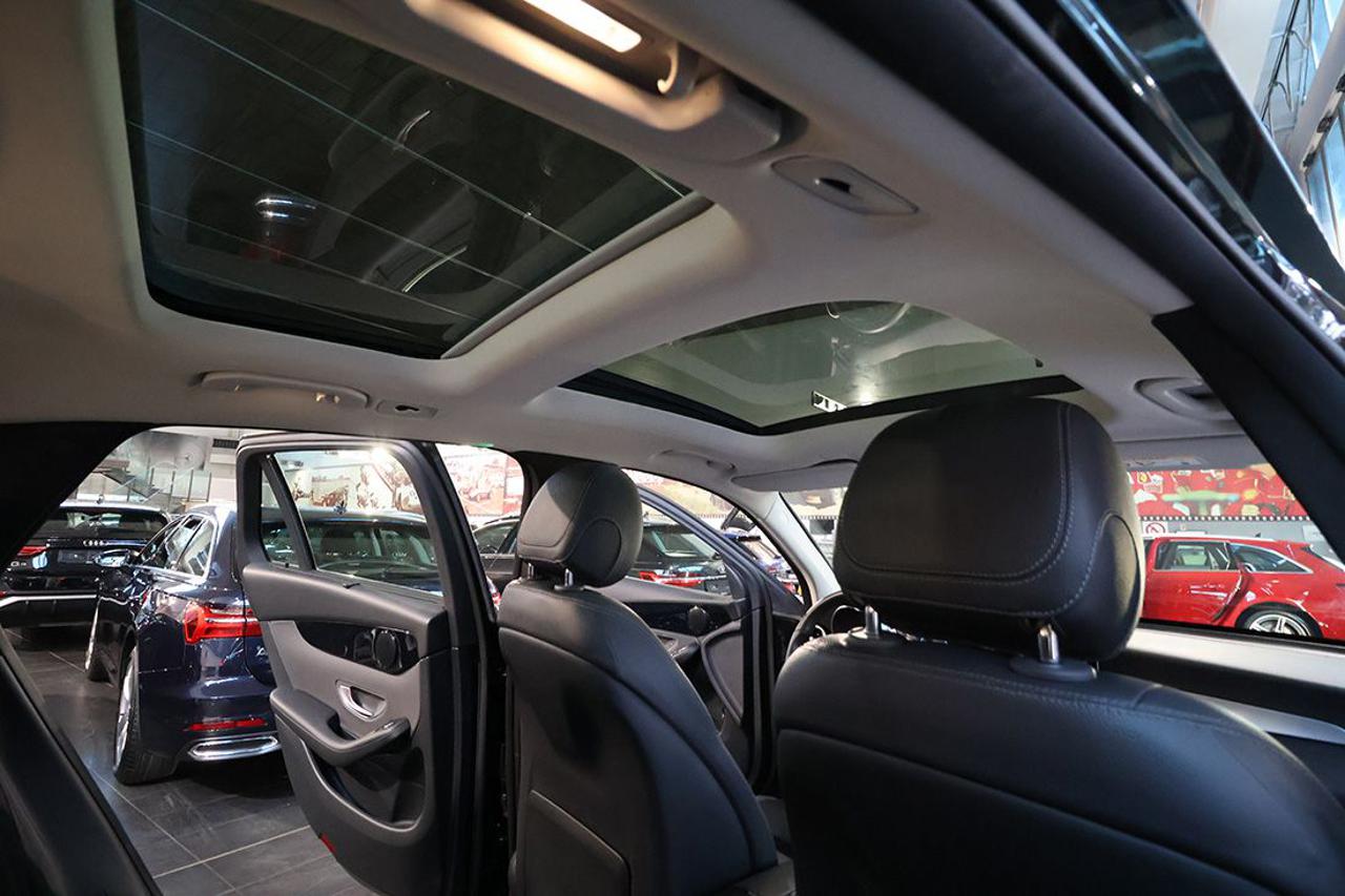 MERCEDES-BENZ GLC 200 d 4Matic Sport - 24