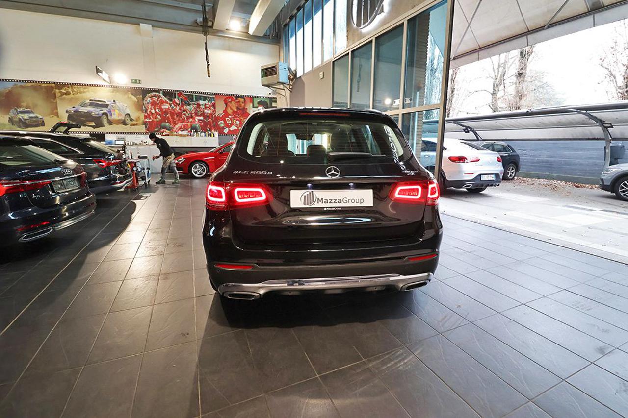 MERCEDES-BENZ GLC 200 d 4Matic Sport - 9