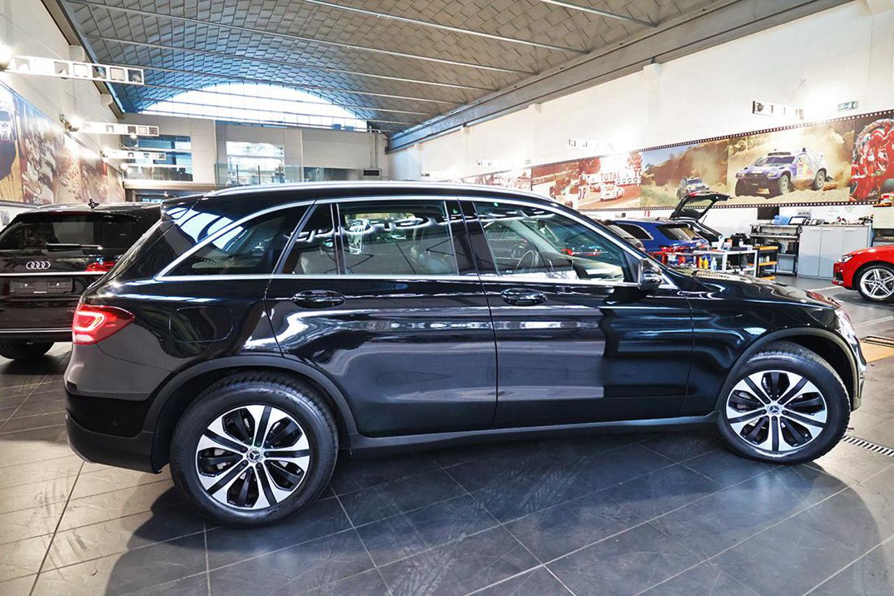 MERCEDES-BENZ GLC 200 d 4Matic Sport - 11