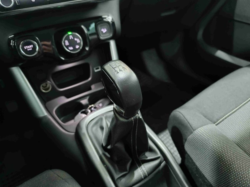 CITROEN C3 Aircross BlueHDi 100 Shine - 8