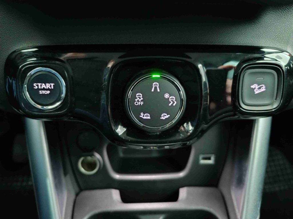 CITROEN C3 Aircross BlueHDi 100 Shine - 21