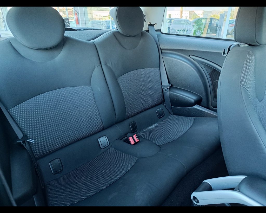 MINI Cooper D 1.6 16V Cooper D Salt - 9