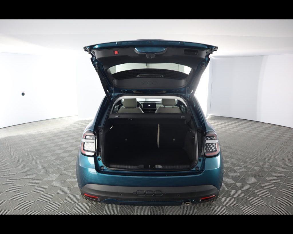 FIAT 600 1.2 hybrid La Prima 110cv auto - 19