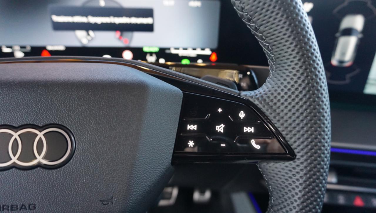 AUDI Q3 SPB TDI 110 kW S tronic S Line edition - 24