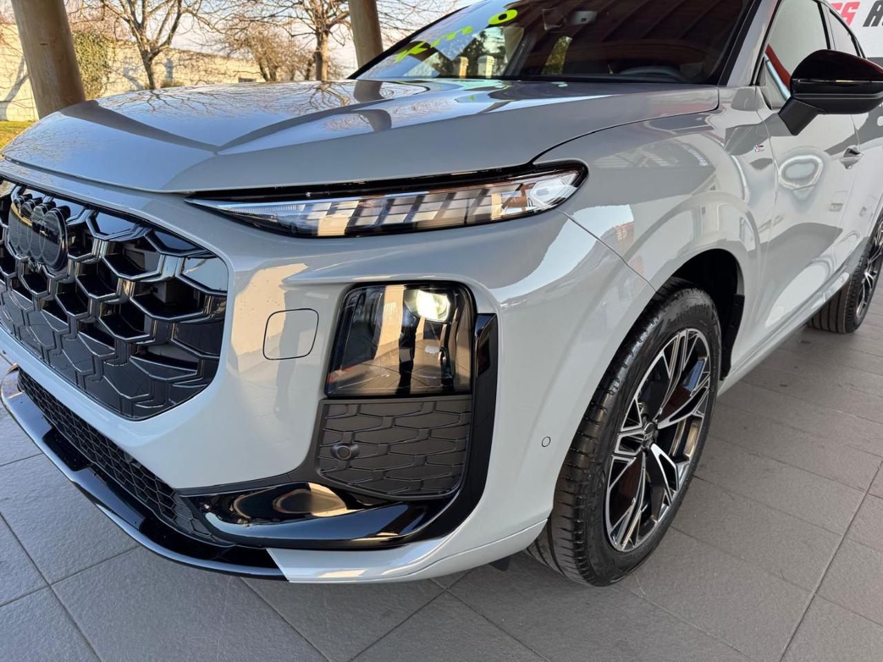 AUDI Q3 SPB TDI 110 kW S tronic S Line edition - 47