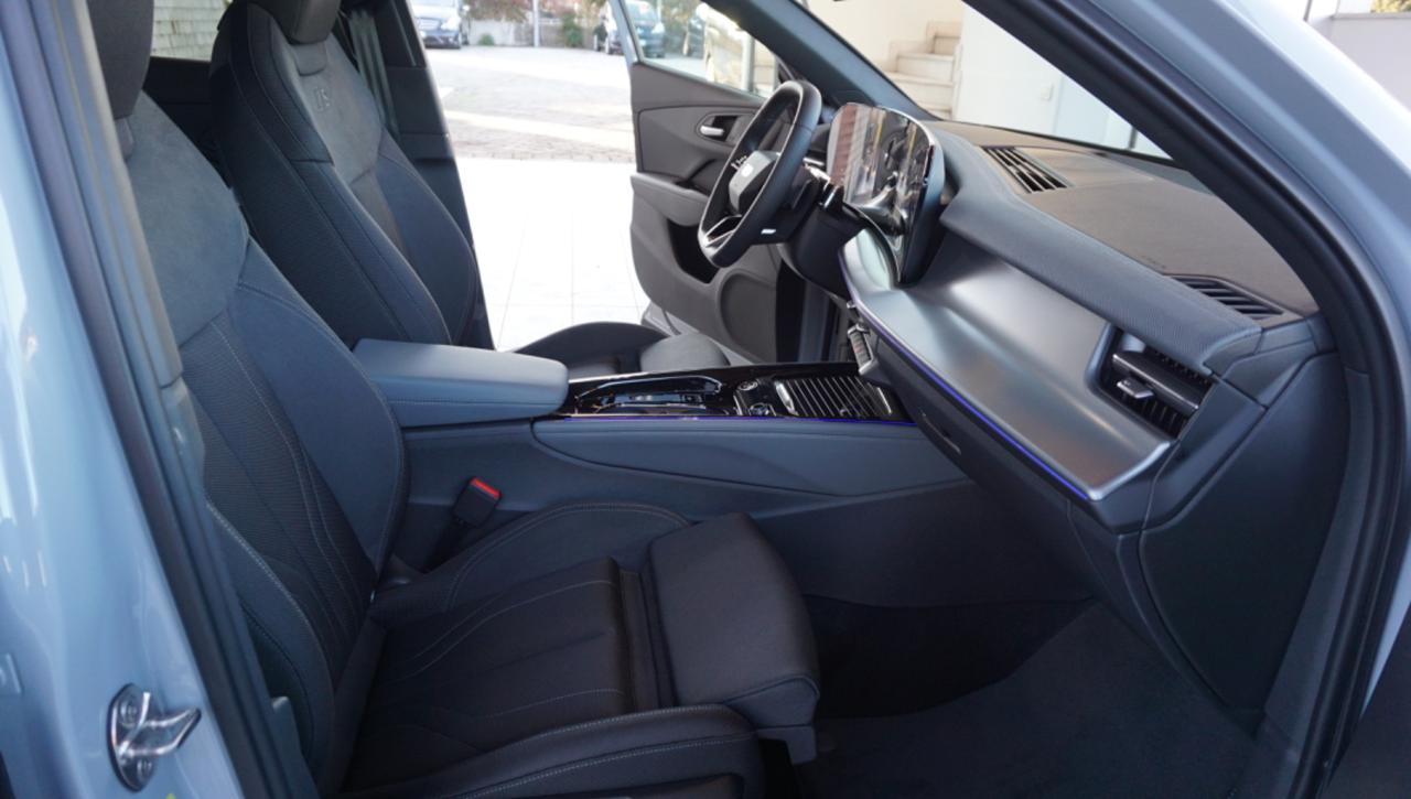 AUDI Q3 SPB TDI 110 kW S tronic S Line edition - 42