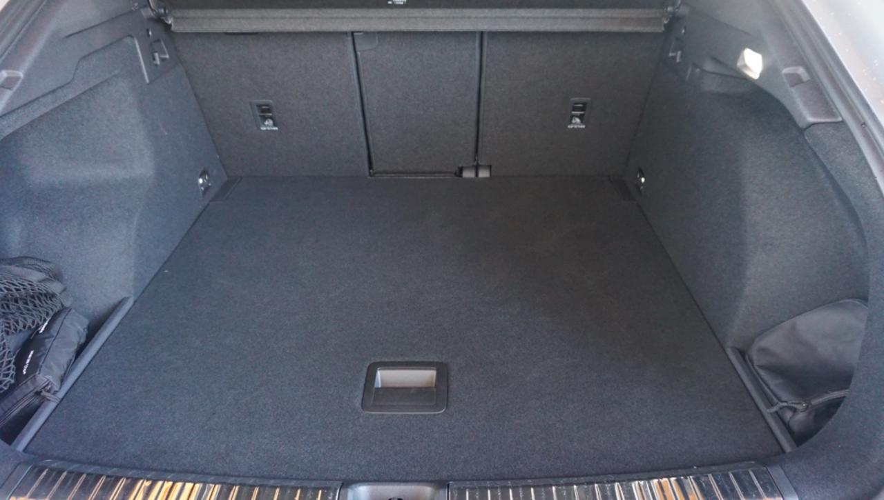 AUDI Q3 SPB TDI 110 kW S tronic S Line edition - 38