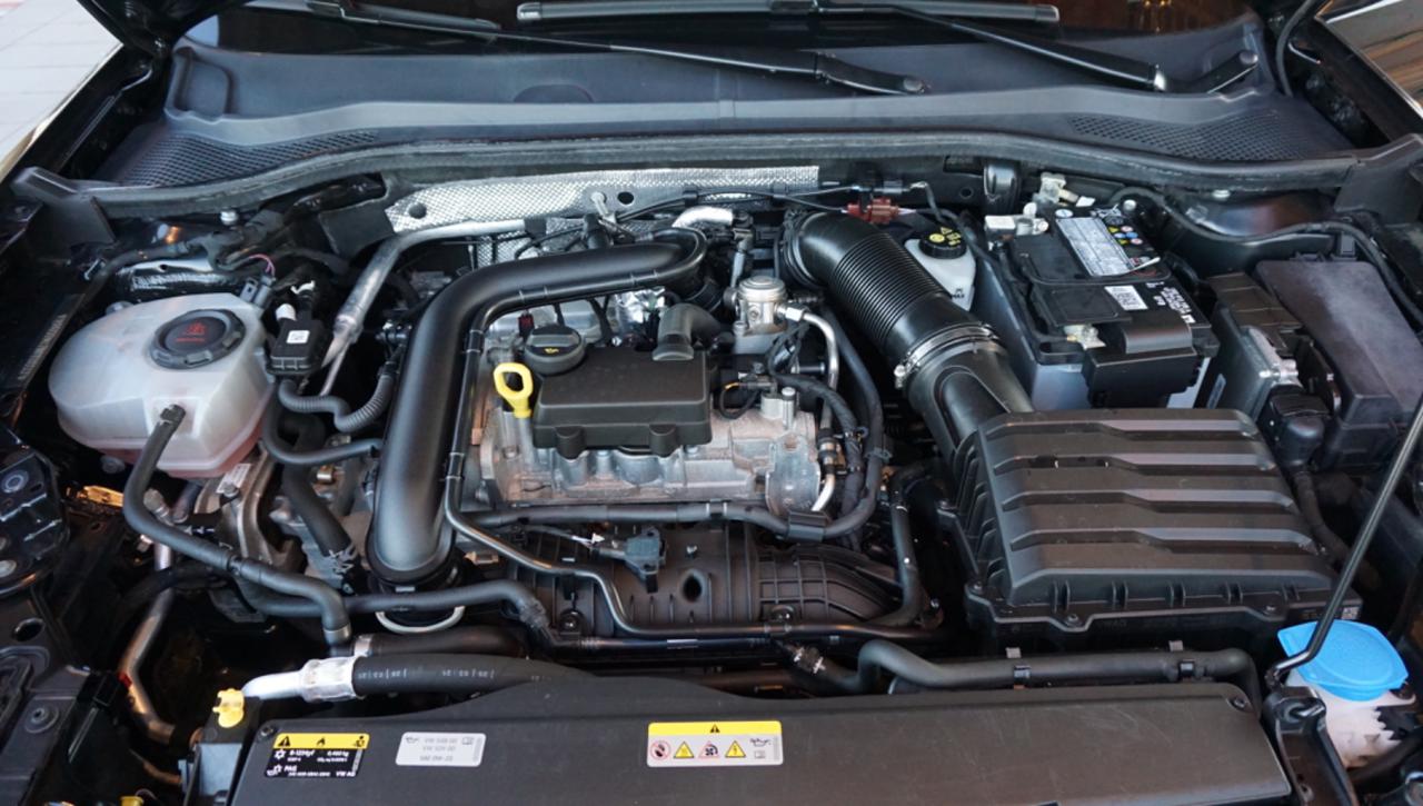 SEAT Leon 1.0 eTSI 110 CV DSG Business - 35