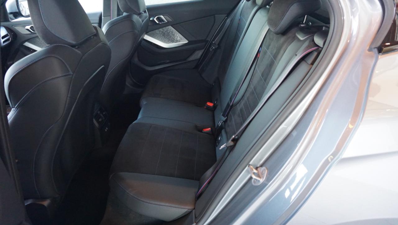 BMW 118 d MSport Pro - 36