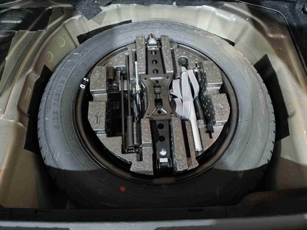 SKODA Kamiq 1.0 TSI 110 CV Style - 13