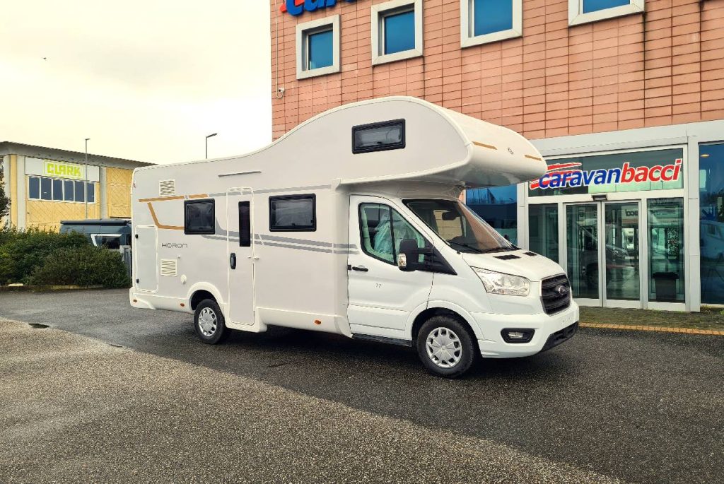 Caravans International Horon 77
