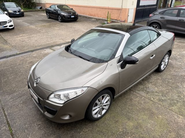 RENAULT Megane Grigio metallizzato