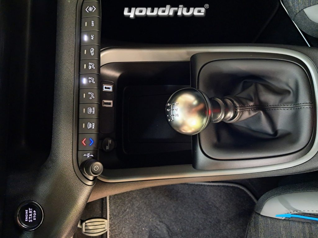 JEEP Avenger / 1.2 Turbo 100 CV Longitude KM0 - 16