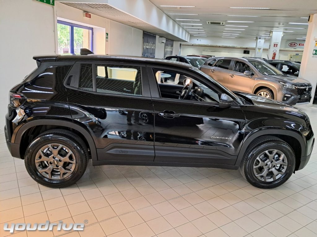 JEEP Avenger / 1.2 Turbo 100 CV Longitude KM0 - 24