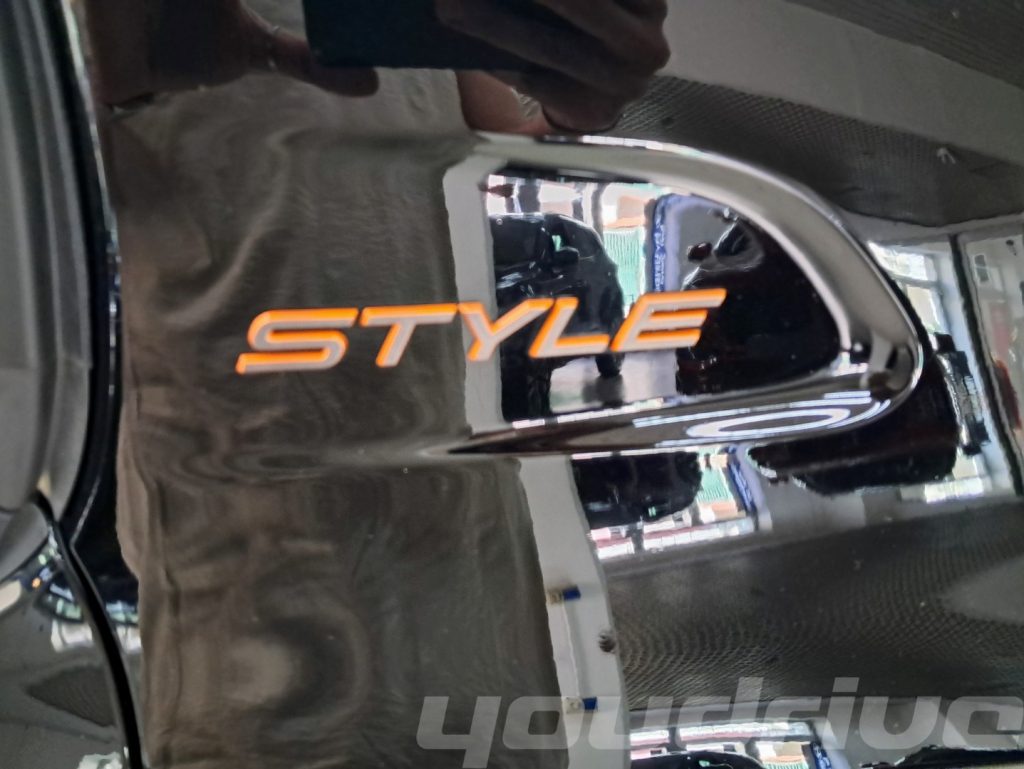 PEUGEOT 208 / Hybrid 110 e-DCS6 Style KM0 - 20