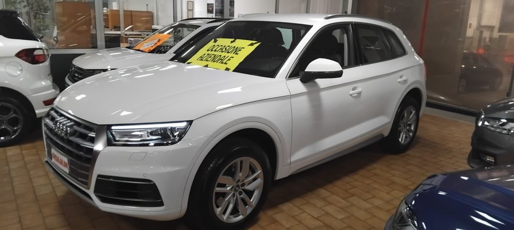 AUDI Q5 2.0 TDI 190 CV quattro S tronic Business Sport - 3