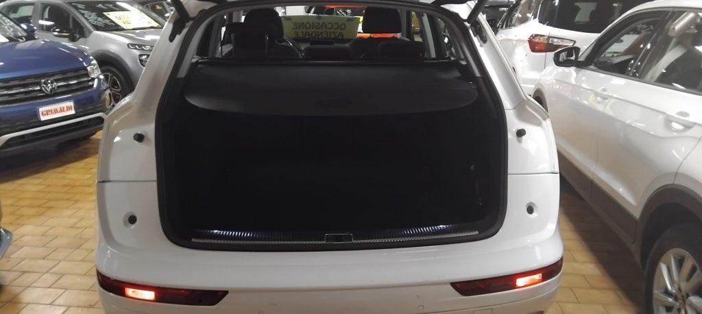 AUDI Q5 2.0 TDI 190 CV quattro S tronic Business Sport - 8