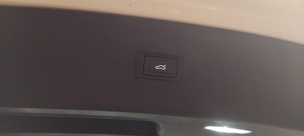 AUDI Q5 2.0 TDI 190 CV quattro S tronic Business Sport - 9