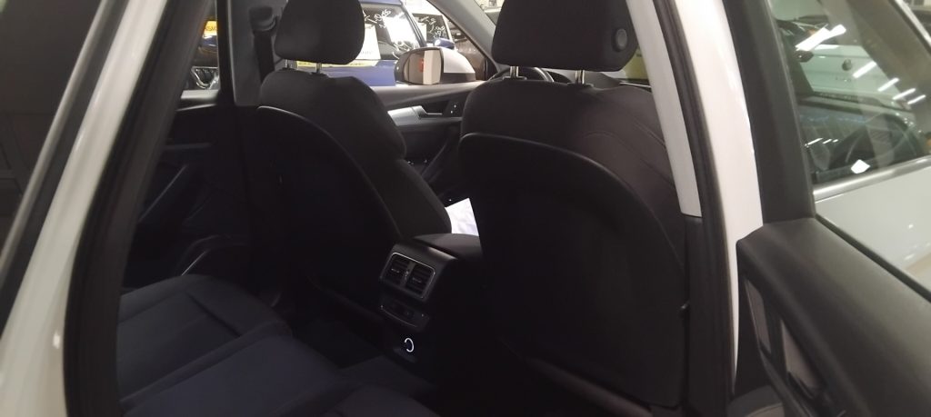 AUDI Q5 2.0 TDI 190 CV quattro S tronic Business Sport - 10